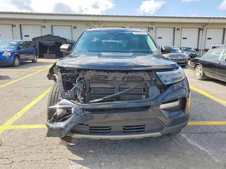 Photo 5 from auction – 2021 FORD EXPLORER with VIN 1FMSK8DH3MGB42255