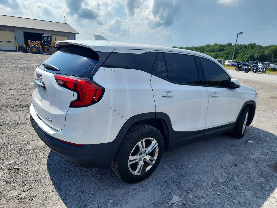 Photo 3 from auction – 2018 GMC TERRAIN with VIN 3GKALTEV2JL299937