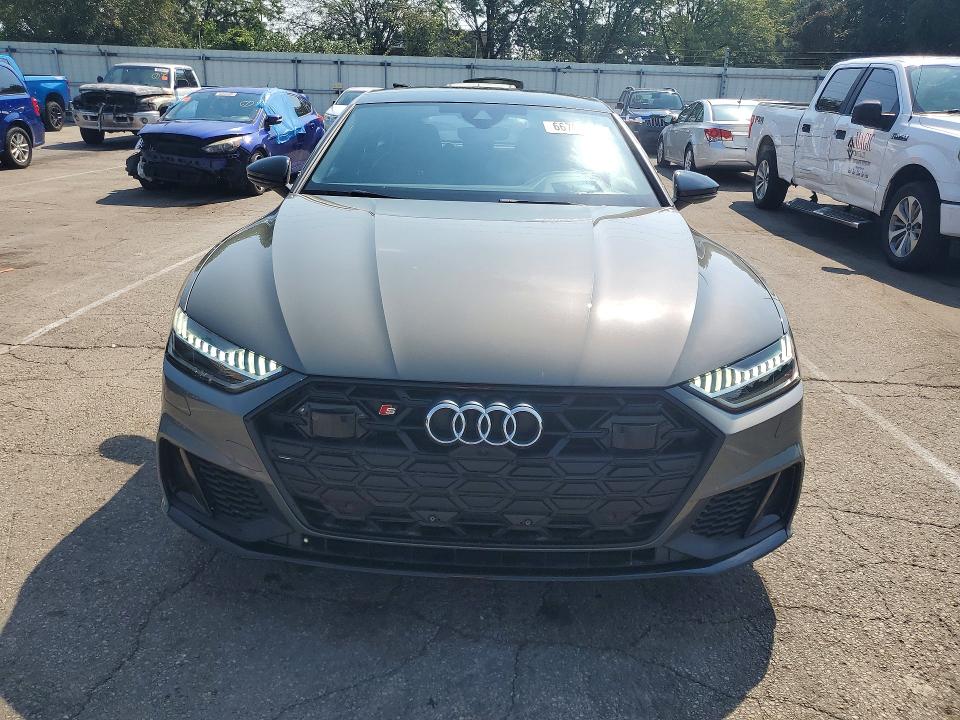 Photo 5 from auction – 2024 AUDI S7 with VIN WAUSFBF22RN057700