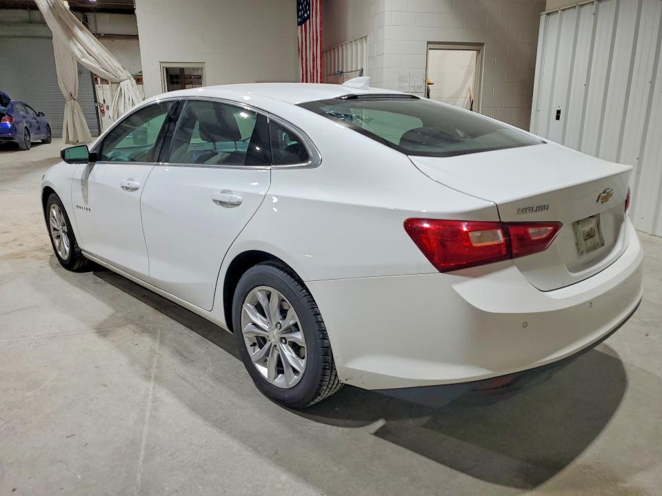 Photo 2 from auction – 2023 CHEVROLET MALIBU with VIN 1G1ZD5ST3PF179909