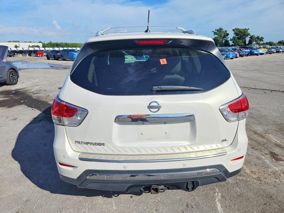 Photo 6 from auction – 2014 NISSAN PATHFINDER with VIN 5N1AR2MN3EC683776