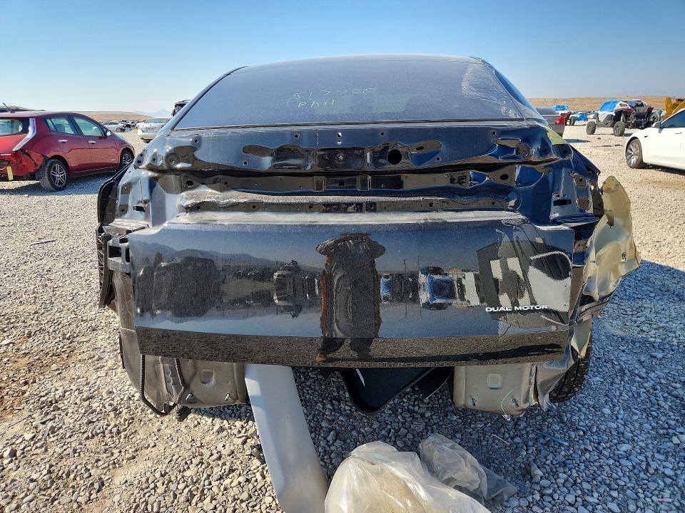 Фото 6 с аукциона – 2026 TESLA MODEL Y с VIN 7SAYGDEE1TF517780