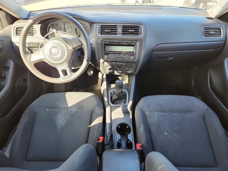 Photo 8 from auction – 2014 VOLKSWAGEN JETTA with VIN 3VW3L7AJ5EM301479