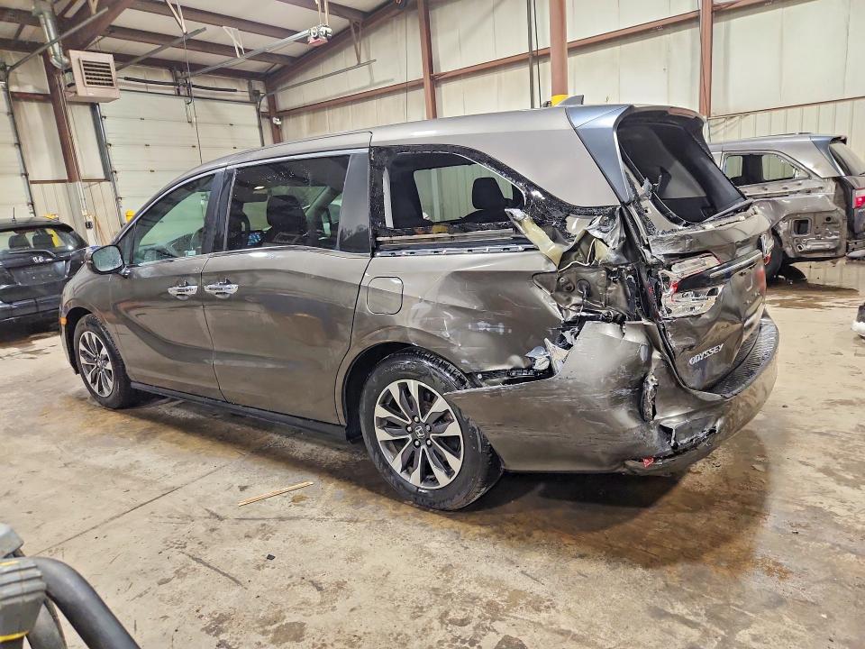 Photo 2 from auction – 2021 HONDA ODYSSEY with VIN 5FNRL6H77MB030140