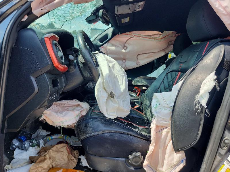 Photo 7 from auction – 2019 TOYOTA TACOMA with VIN 3TMCZ5AN5KM282758