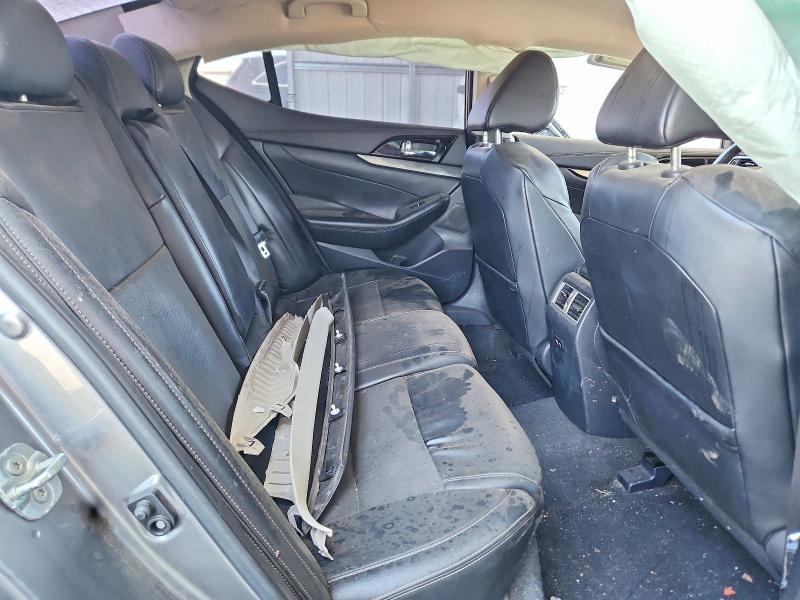 Photo 10 from auction – 2021 NISSAN MAXIMA with VIN 1N4AA6CV9MC514371
