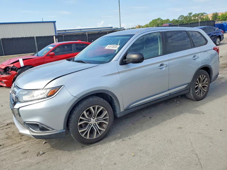 MITSUBISHI OUTLANDER 2016 con VIN JA4AD2A36GZ049247 - Foto de la subasta