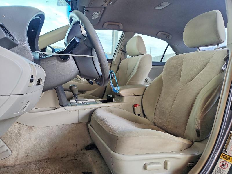 Photo 7 from auction – 2010 TOYOTA CAMRY with VIN 4T1BF3EK1AU029936