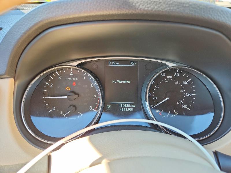 Photo 9 from auction – 2015 NISSAN ROGUE with VIN KNMAT2MV3FP504345