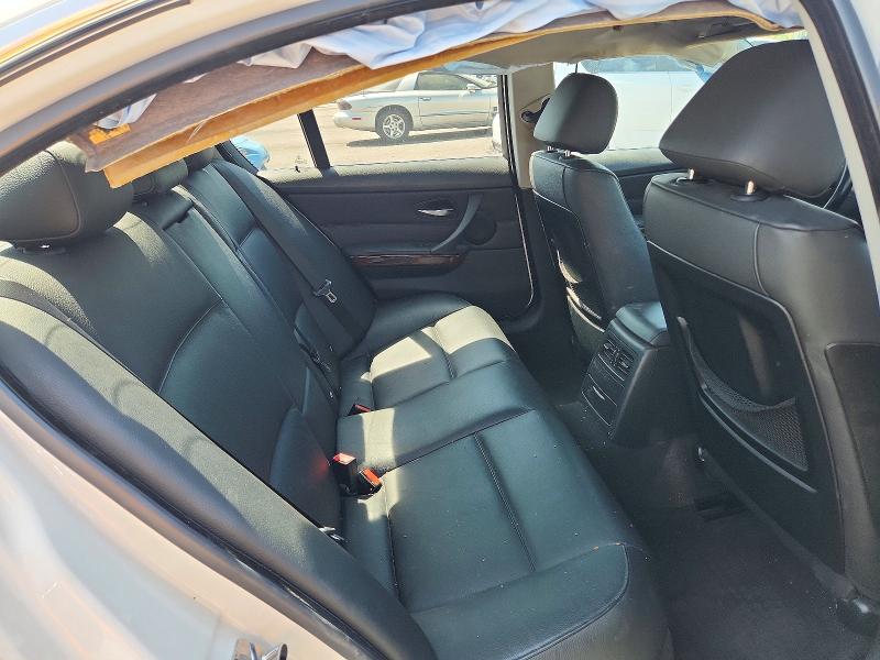 Photo 10 from auction – 2006 BMW 330 with VIN WBAVB33546PS19419