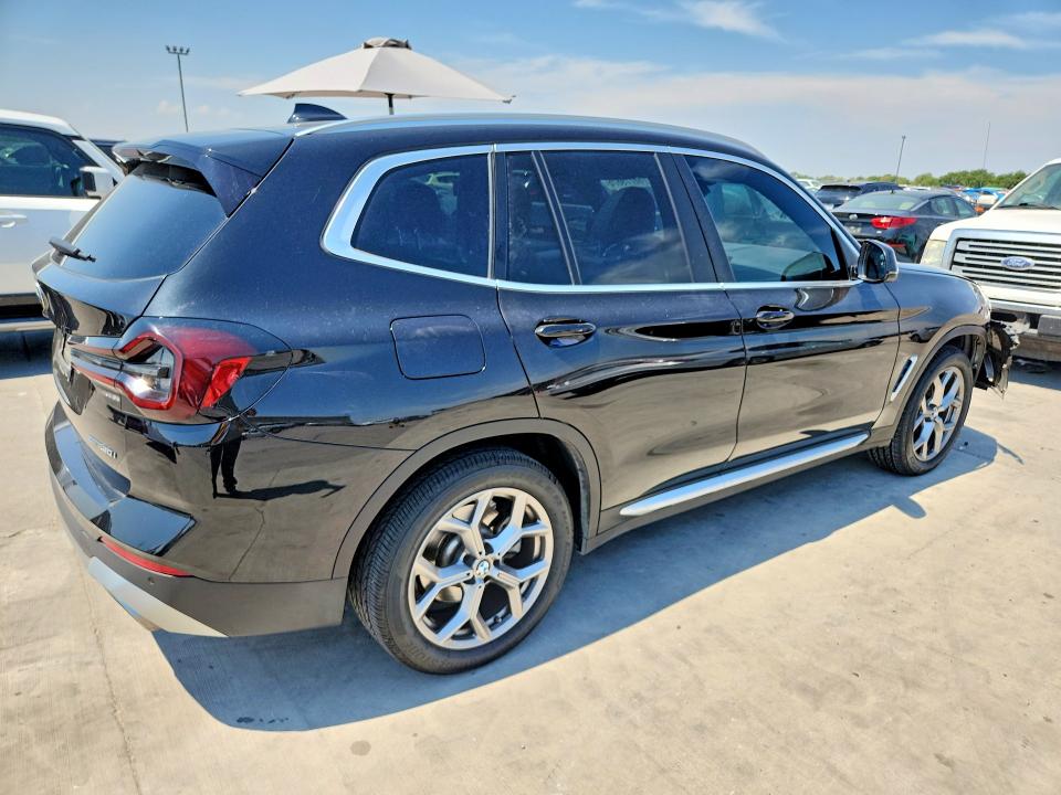 Photo 3 from auction – 2023 BMW X3 with VIN 5UX43DP02P9R75626