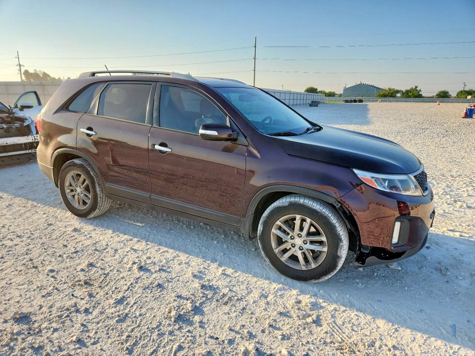 Photo 4 from auction – 2015 KIA SORENTO with VIN 5XYKT3A67FG580063