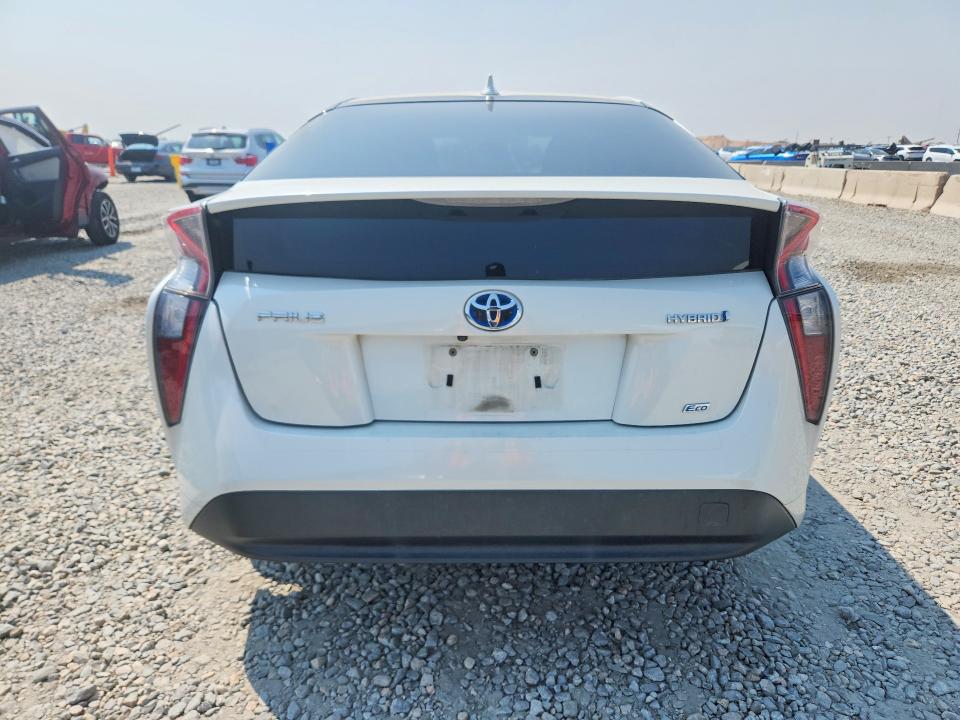 Photo 6 from auction – 2016 TOYOTA PRIUS with VIN JTDKARFU7G3014913
