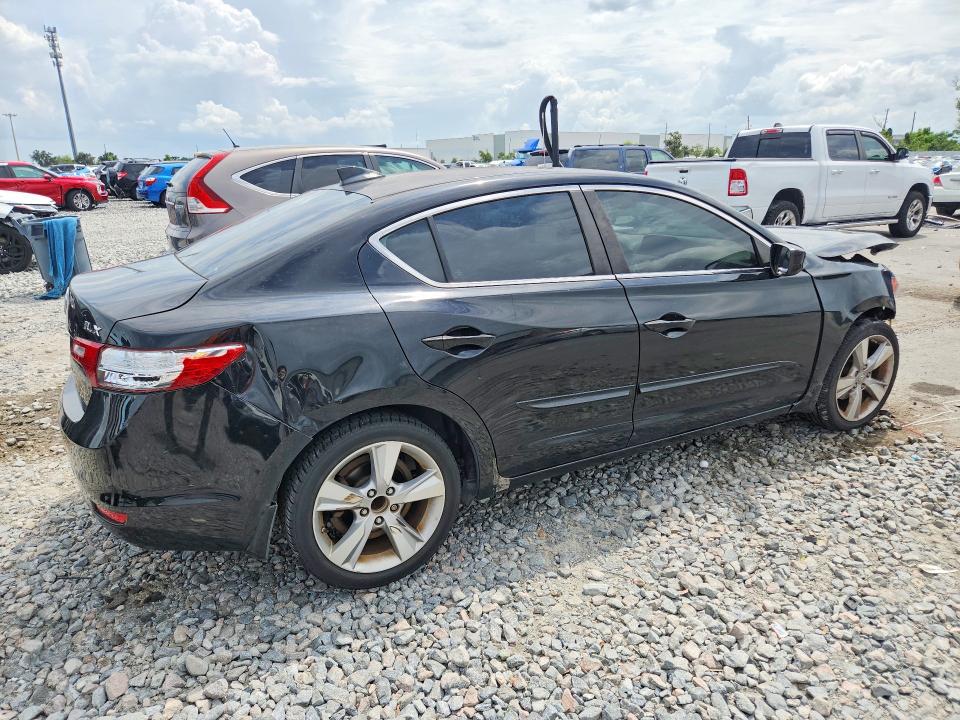 Photo 3 from auction – 2013 ACURA ILX with VIN 19VDE1F76DE000877