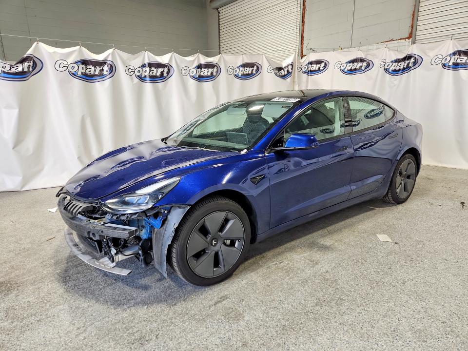 TESLA MODEL 3 2022 with VIN 5YJ3E1EA4NF370365 - Photo from auction