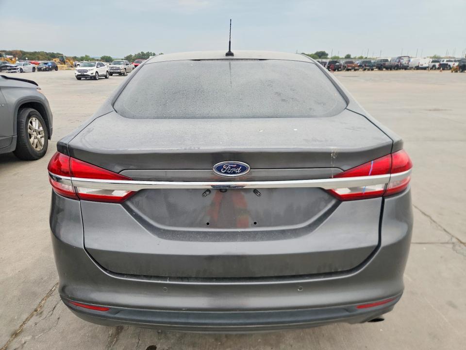 Photo 6 from auction – 2018 FORD FUSION with VIN 3FA6P0HD7JR176550