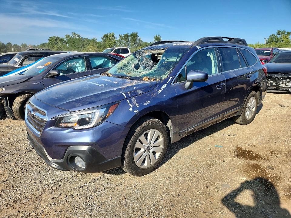 SUBARU OUTBACK 2018 with VIN 4S4BSADC4J3285584 - Photo from auction