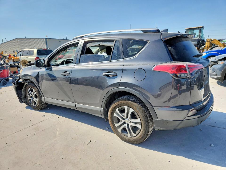 Photo 2 from auction – 2016 TOYOTA RAV4 with VIN JTMZFREV4GD084065