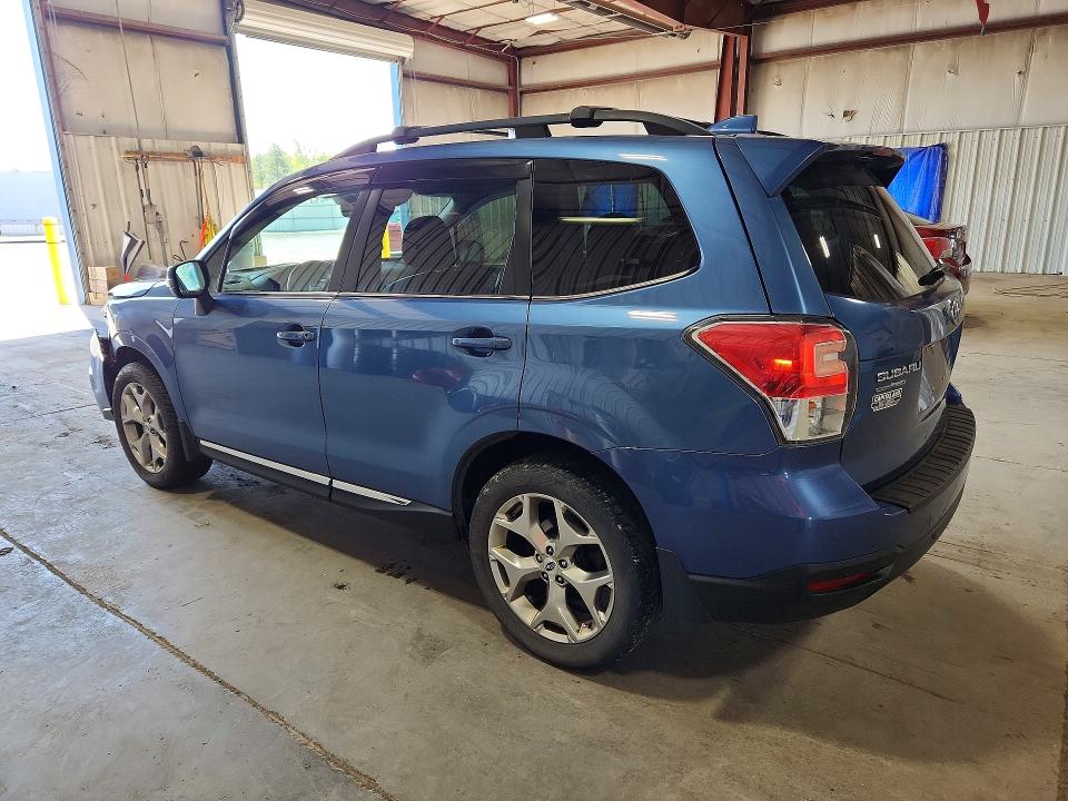 Photo 2 from auction – 2017 SUBARU FORESTER with VIN JF2SJAWC7HH811385