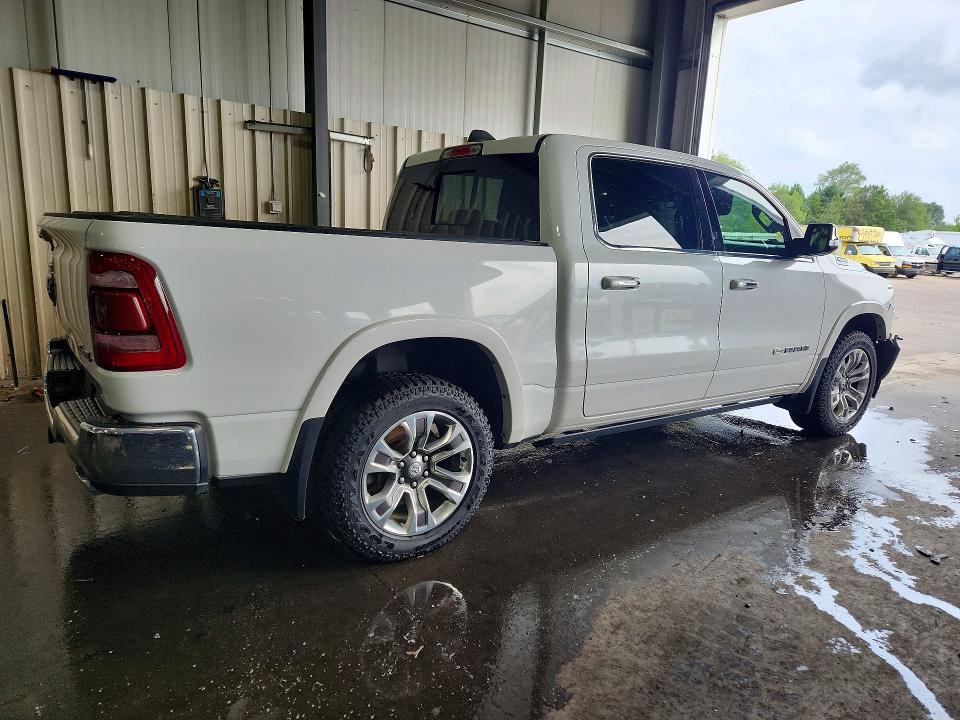 Photo 3 from auction – 2019 RAM 1500 with VIN 1C6SRFKT6KN830973