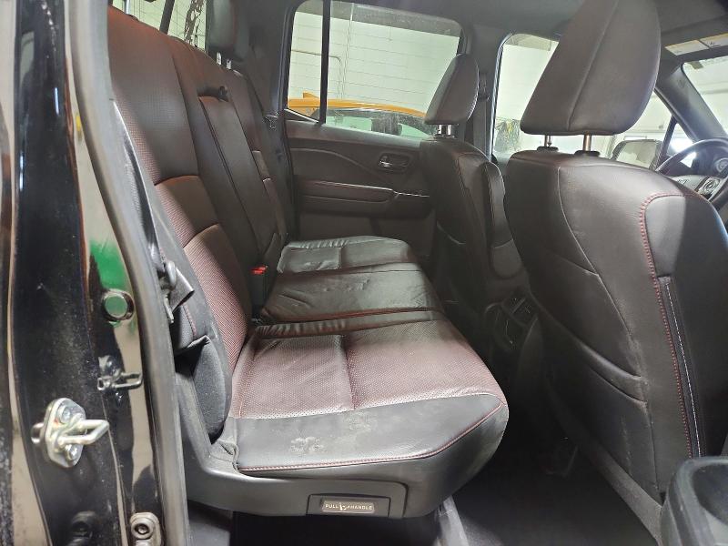 Photo 10 from auction – 2017 HONDA RIDGELINE with VIN 5FPYK3F80HB007238