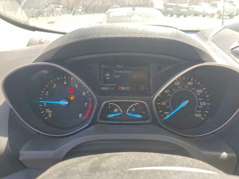 Photo 9 from auction – 2017 FORD ESCAPE with VIN 1FMCU0GD7HUB15608