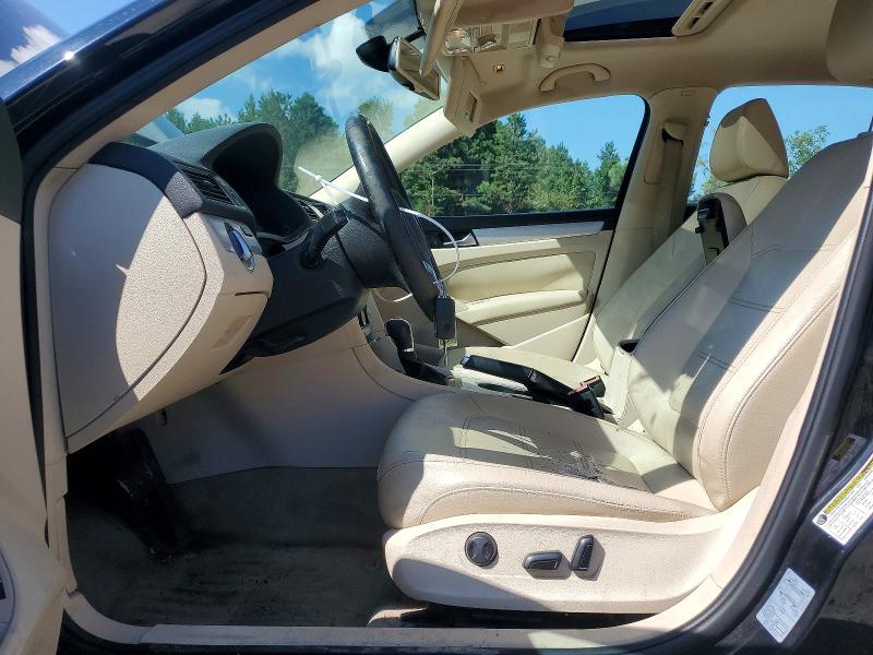 Photo 7 from auction – 2013 VOLKSWAGEN PASSAT with VIN 1VWBP7A33DC123430