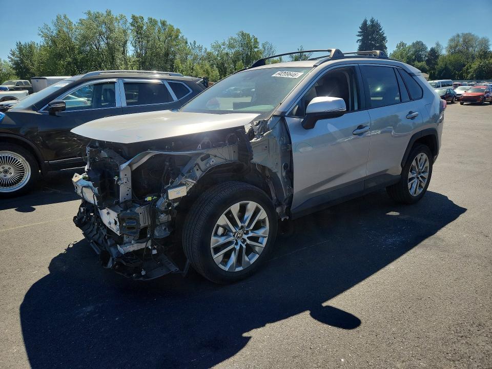 TOYOTA RAV4 2022 with VIN 2T3A1RFV9NC289182 - Photo from auction