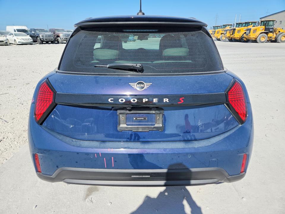 Photo 6 from auction – 2025 MINI COOPER with VIN WMW23GD02S2W72908