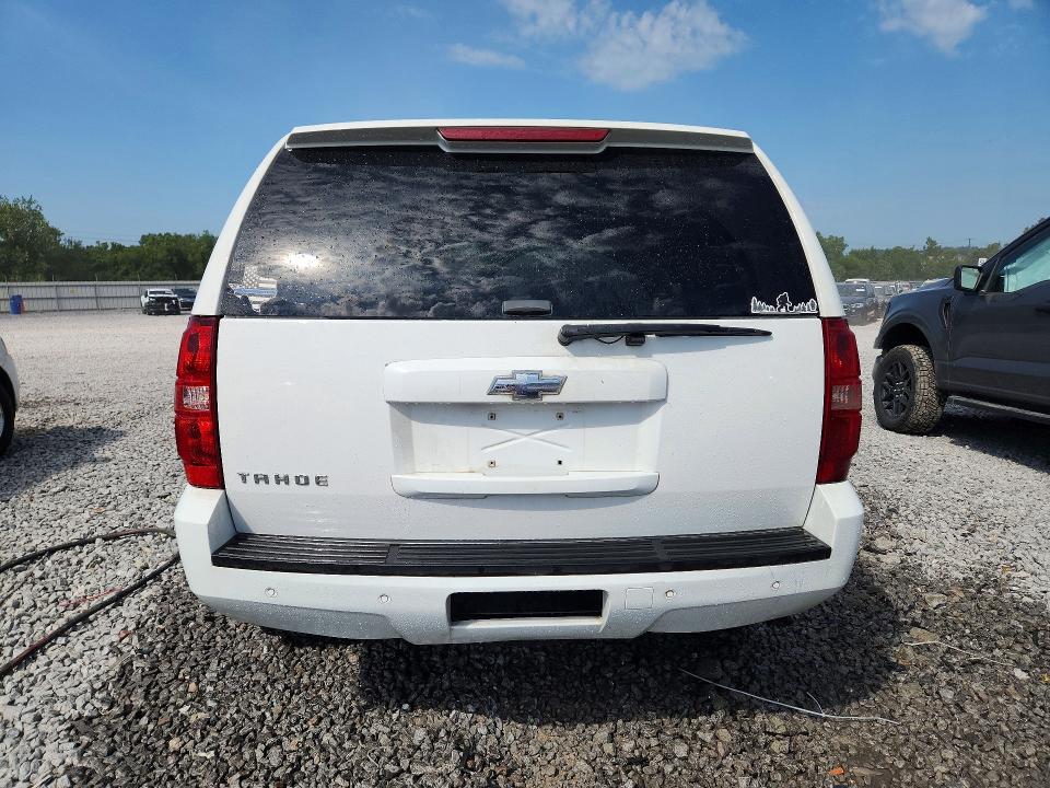 Photo 6 from auction – 2010 CHEVROLET TAHOE with VIN 1GNMCAE05AR151539