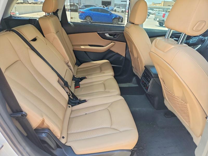 Photo 11 from auction – 2021 AUDI Q7 with VIN WA1LJAF79MD037044