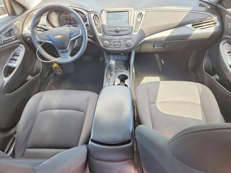 Photo 8 from auction – 2018 CHEVROLET MALIBU with VIN 1G1ZB5ST0JF218971