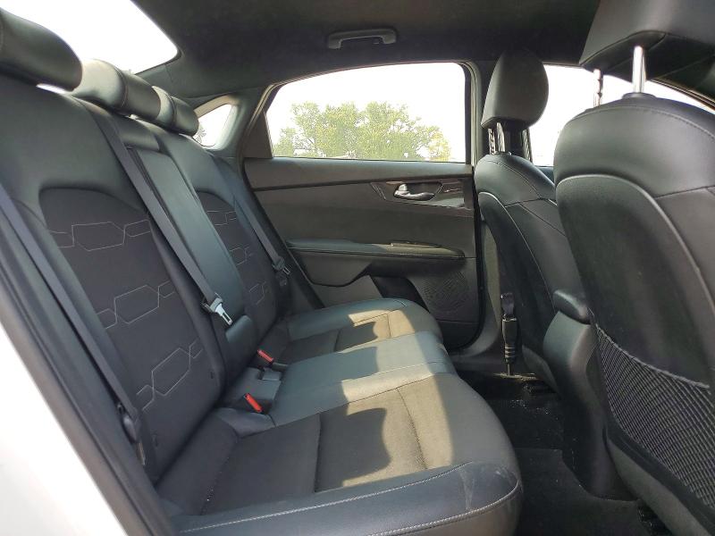 Photo 10 from auction – 2023 KIA FORTE with VIN 3KPF54AD6PE667774