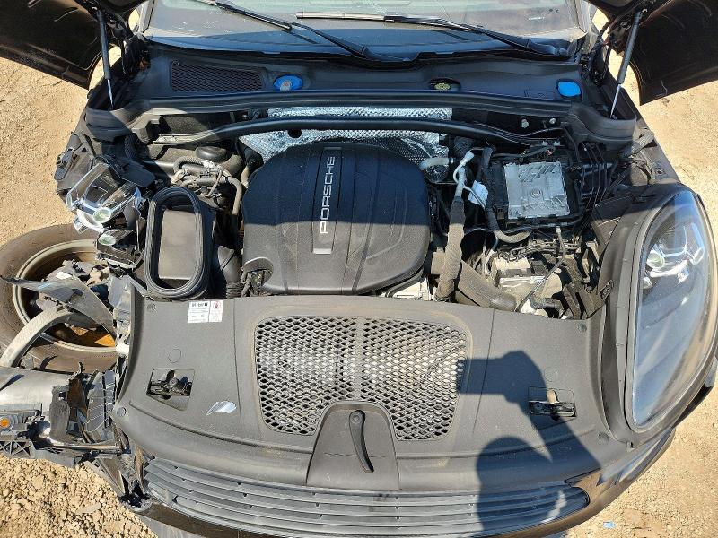 Photo 11 from auction – 2021 PORSCHE MACAN with VIN WP1AA2A55MLB06471
