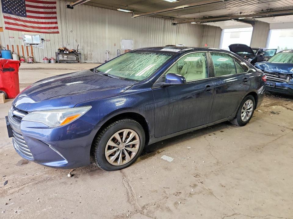TOYOTA CAMRY 2016 with VIN 4T4BF1FK1GR537406 - Photo from auction
