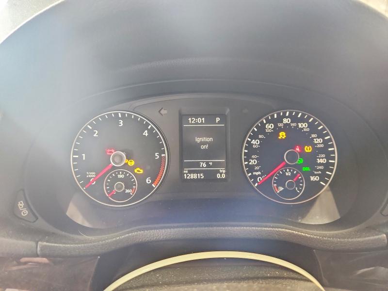 Photo 9 from auction – 2014 VOLKSWAGEN PASSAT with VIN 1VWCN7A34EC021291