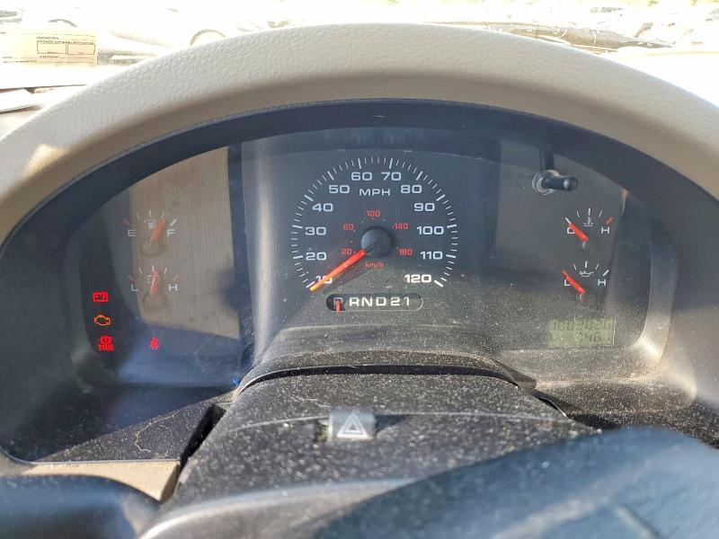 Photo 9 from auction – 2005 FORD F150 with VIN 1FTRF12W55NA39531