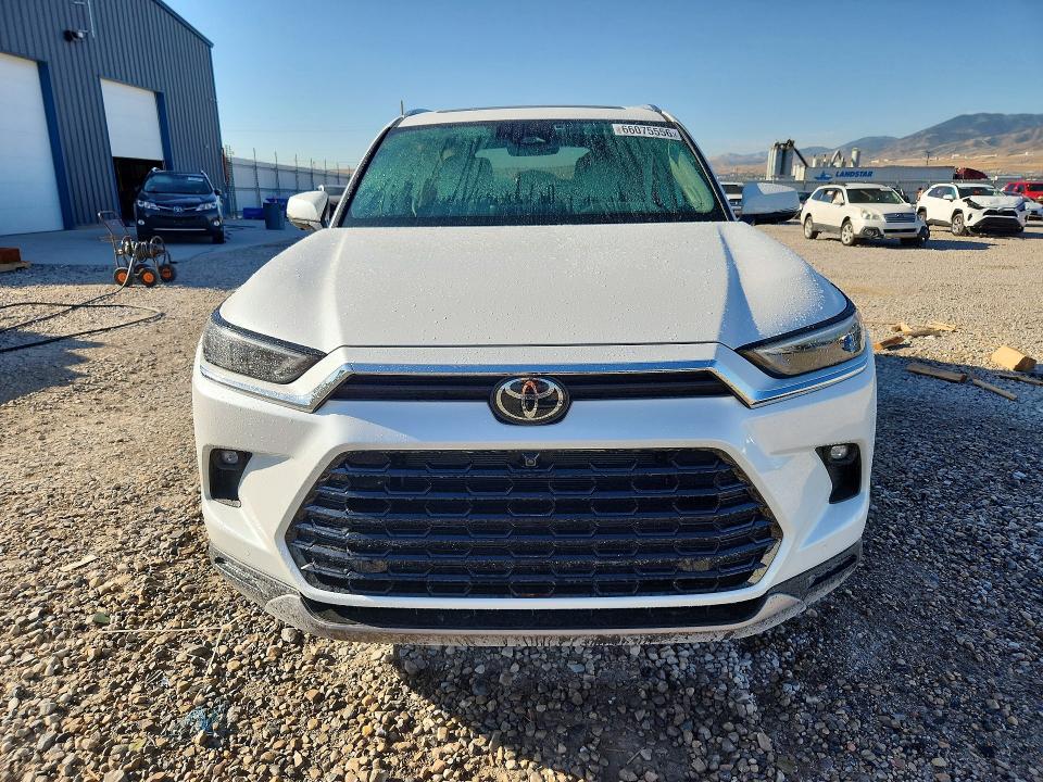 Photo 5 from auction – 2026 TOYOTA GRAND HIGHLANDER with VIN 5TDAAAB54TS129716