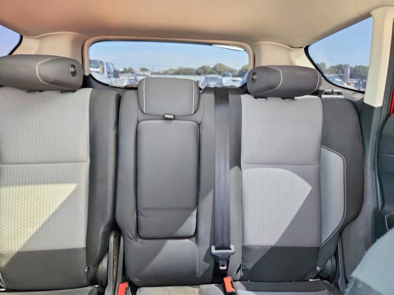 Photo 10 from auction – 2017 FORD ESCAPE with VIN 1FMCU0GD2HUC44842
