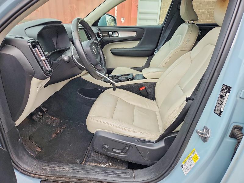 Photo 7 from auction – 2019 VOLVO XC40 with VIN YV4162XZ7K2007647