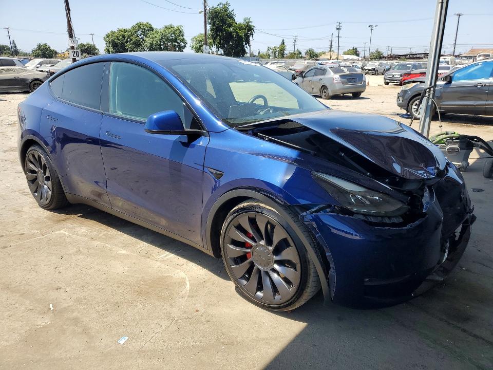 Photo 4 from auction – 2023 TESLA MODEL Y with VIN 7SAYGDEF0PF660170