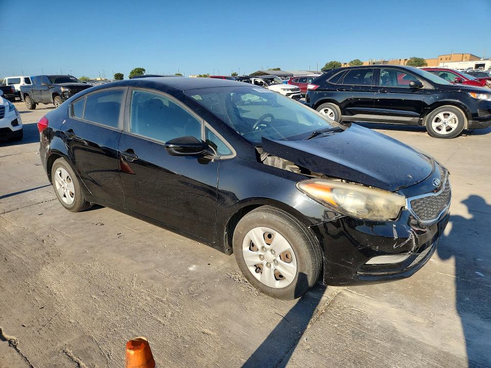 Photo 4 from auction – 2016 KIA FORTE with VIN KNAFK4A68G5573883