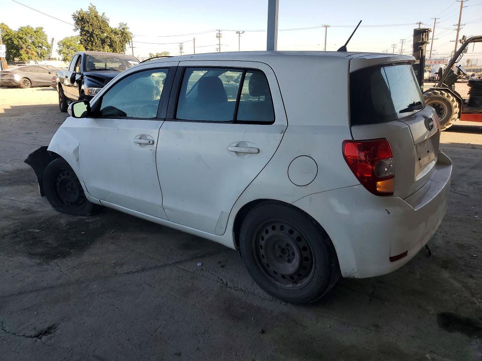 Photo 2 from auction – 2010 SCION XD with VIN JTKKU4B40AJ055637
