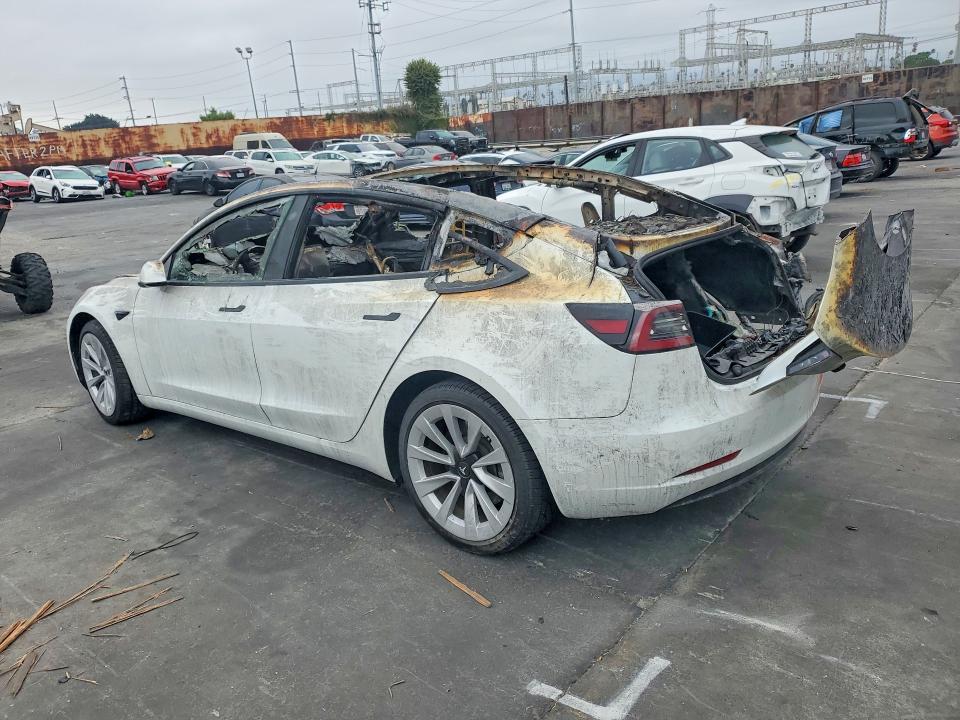صورة رقم 2 من المزاد - 2023 TESLA MODEL 3 مع VIN 5YJ3E1EA0PF459787