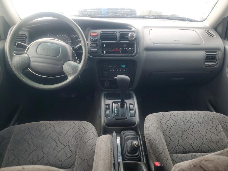 Photo 8 from auction – 2004 CHEVROLET TRACKER with VIN 2CNBJ734446911910