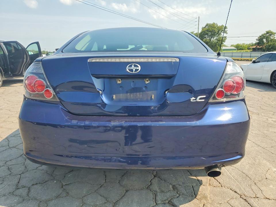 Photo 6 from auction – 2010 SCION TC with VIN JTKDE3B71A0304477