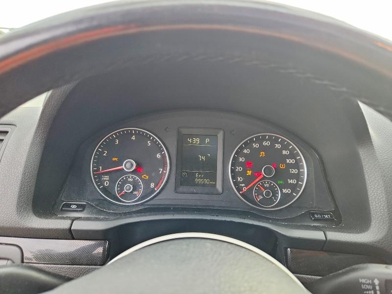 Photo 9 from auction – 2010 VOLKSWAGEN JETTA with VIN 3VWRZ7AJ9AM042255