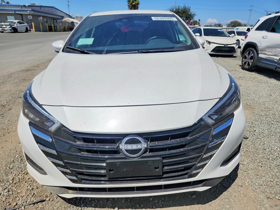 Photo 5 from auction – 2025 NISSAN VERSA with VIN 3N1CN8EV4SL887693