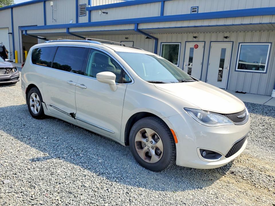 Foto 4 de la subasta – 2017 CHRYSLER PACIFICA con VIN 2C4RC1EG9HR669217