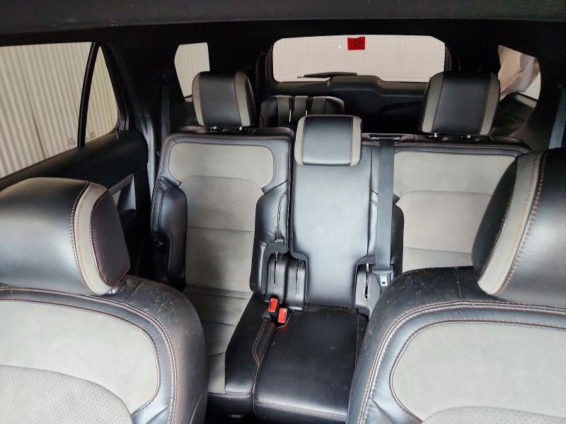 صورة رقم 10 من المزاد - 2017 FORD EXPLORER مع VIN 1FM5K7D88HGC75011